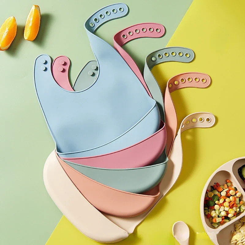 Waterproof Baby Bibs Silicone - 1-4 個ベビーよだれかけ調節可能な防水よだれかけ赤ちゃんソフト食用シリコーン新生児唾液滴るタオルよだれかけ子供スカーフ