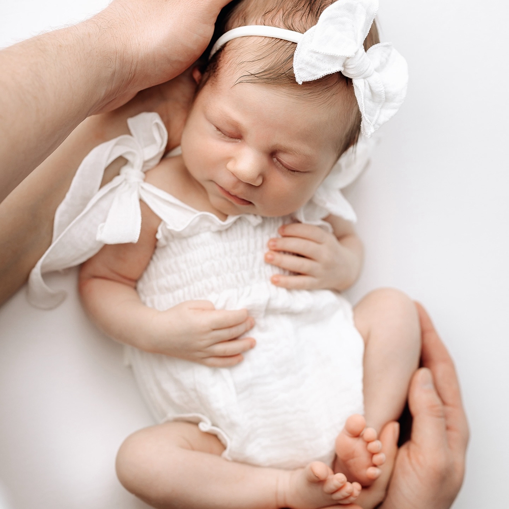 Infant Photography Props Outfit - ソフト新生児写真撮影小道具白モスリンフリルロンパースベビー写真撮影衣装幼児ノースリーブタイストラップコスチューム