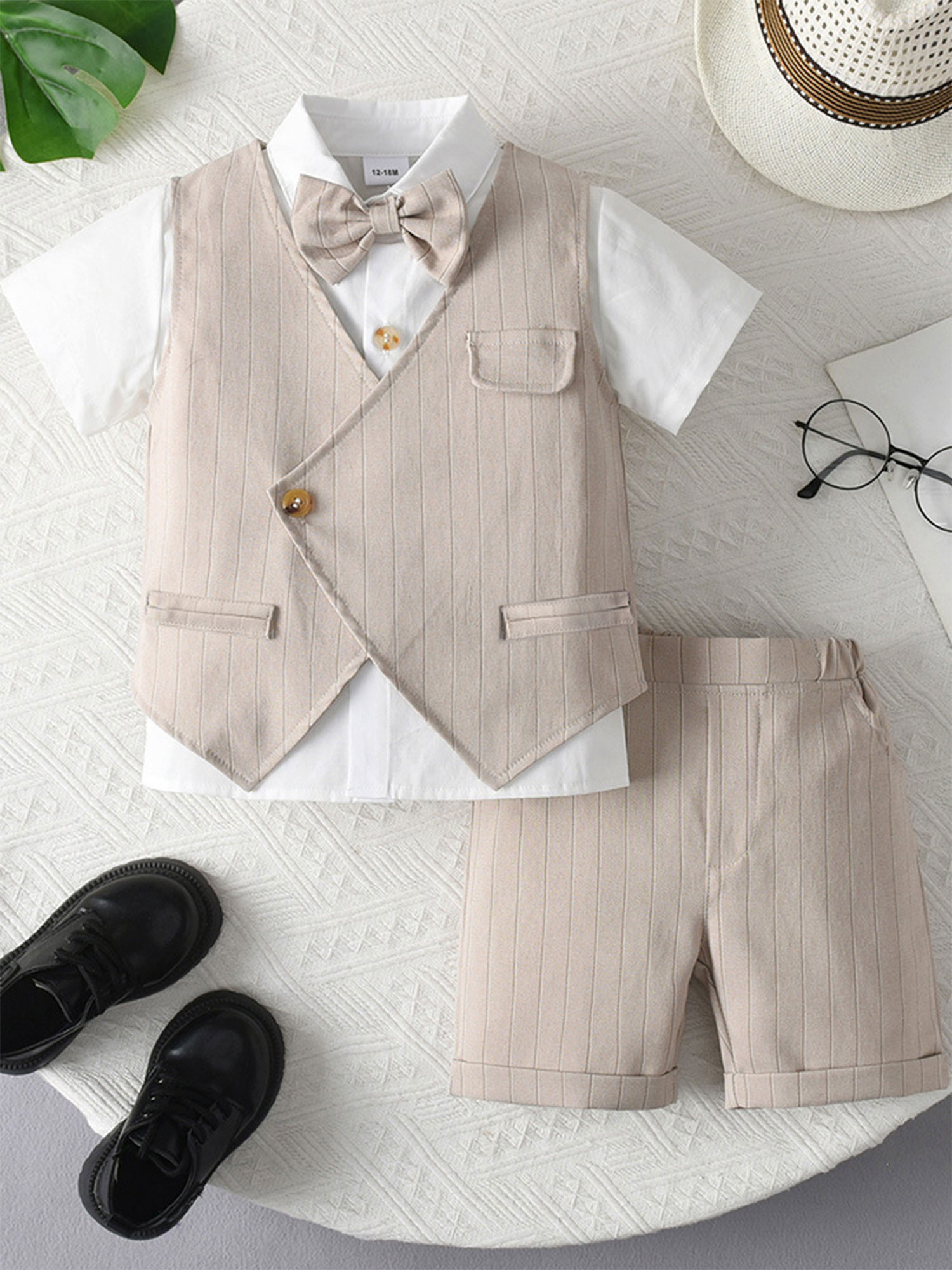 ベビー男の子服 ジェントルマンスーツ風衣装 ラペル半袖ボウベ - Baby Boy Suit Set Baptism のレビューと価格