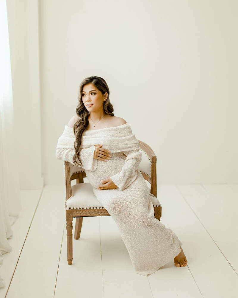 マタニティフォトシュートドレス 長袖ニット オフショルダー  - Maternity Wear のレビューと価格