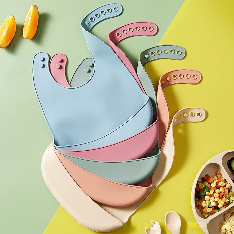 1-5枚セット ベビーシリコンビブ 防水ビブ 無地 6段階調 - Waterproof Baby Bibs Silicone のレビューと価格