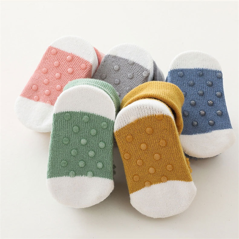 生まれたばかりの赤ちゃんのための漫画の動物の靴下、幼児のため - Unisex Baby Socks Non Slip のレビューと価格